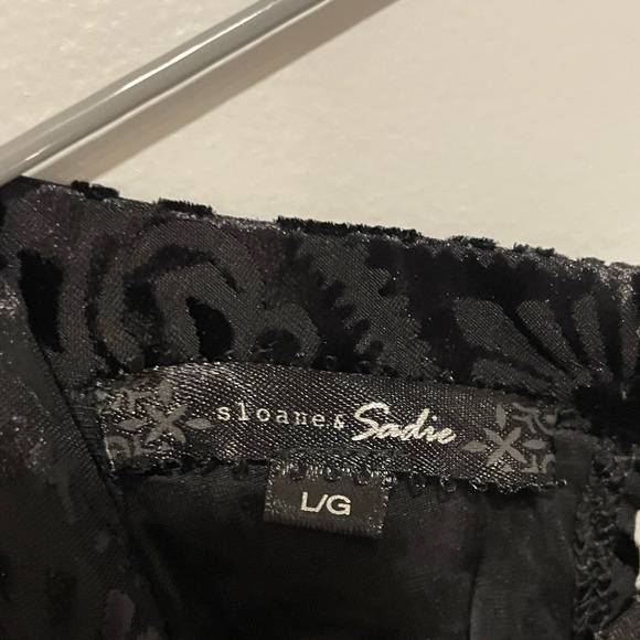 Sloane & Sadie Black Sheer Floral Lace Velour Tank Top Top Shirt Size Large - Picture 4 of 5